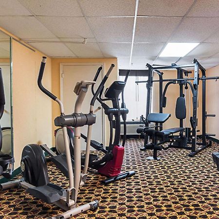 Quality Suites Atlanta Airport East Forest Park Εξωτερικό φωτογραφία