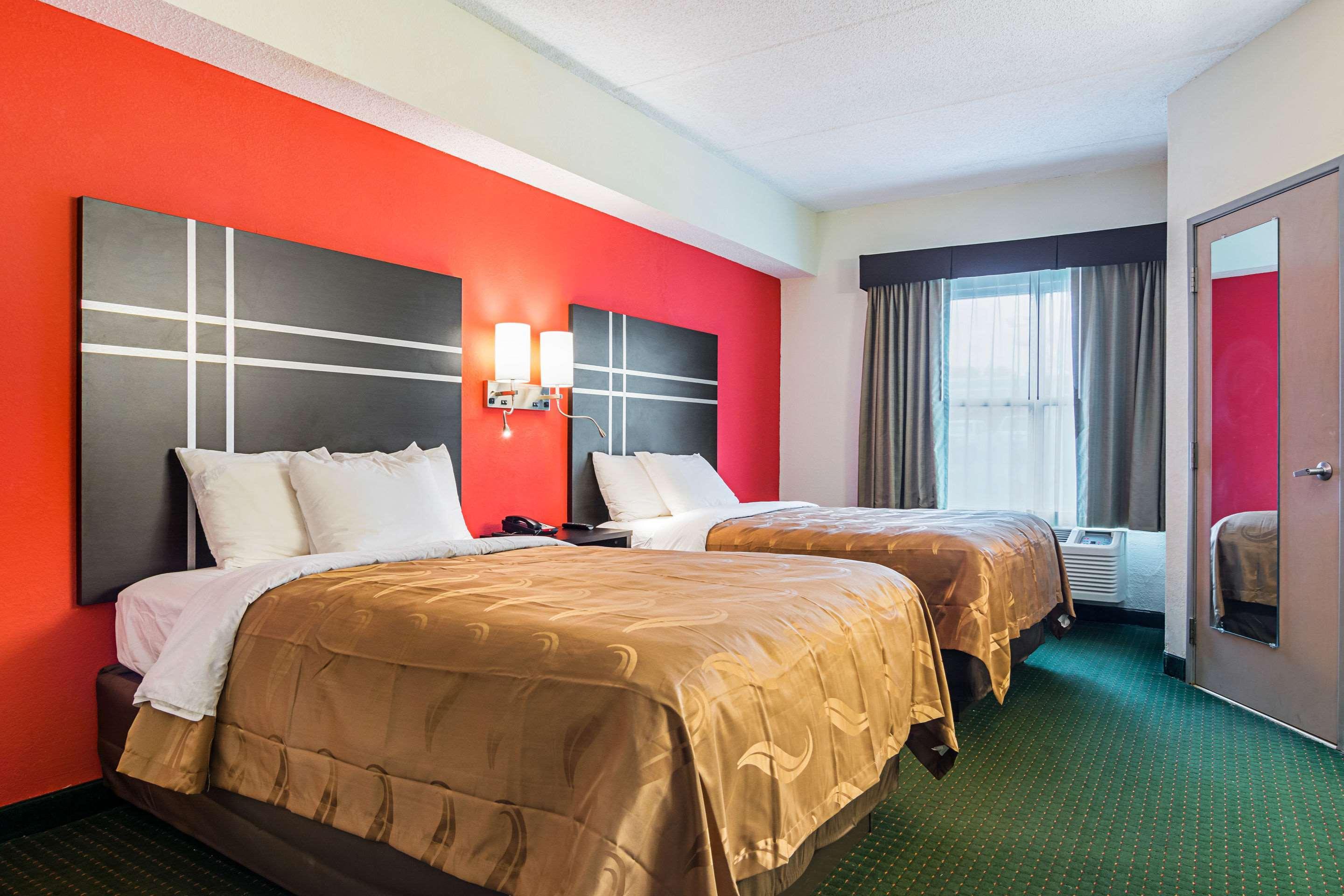 Quality Suites Atlanta Airport East Forest Park Εξωτερικό φωτογραφία