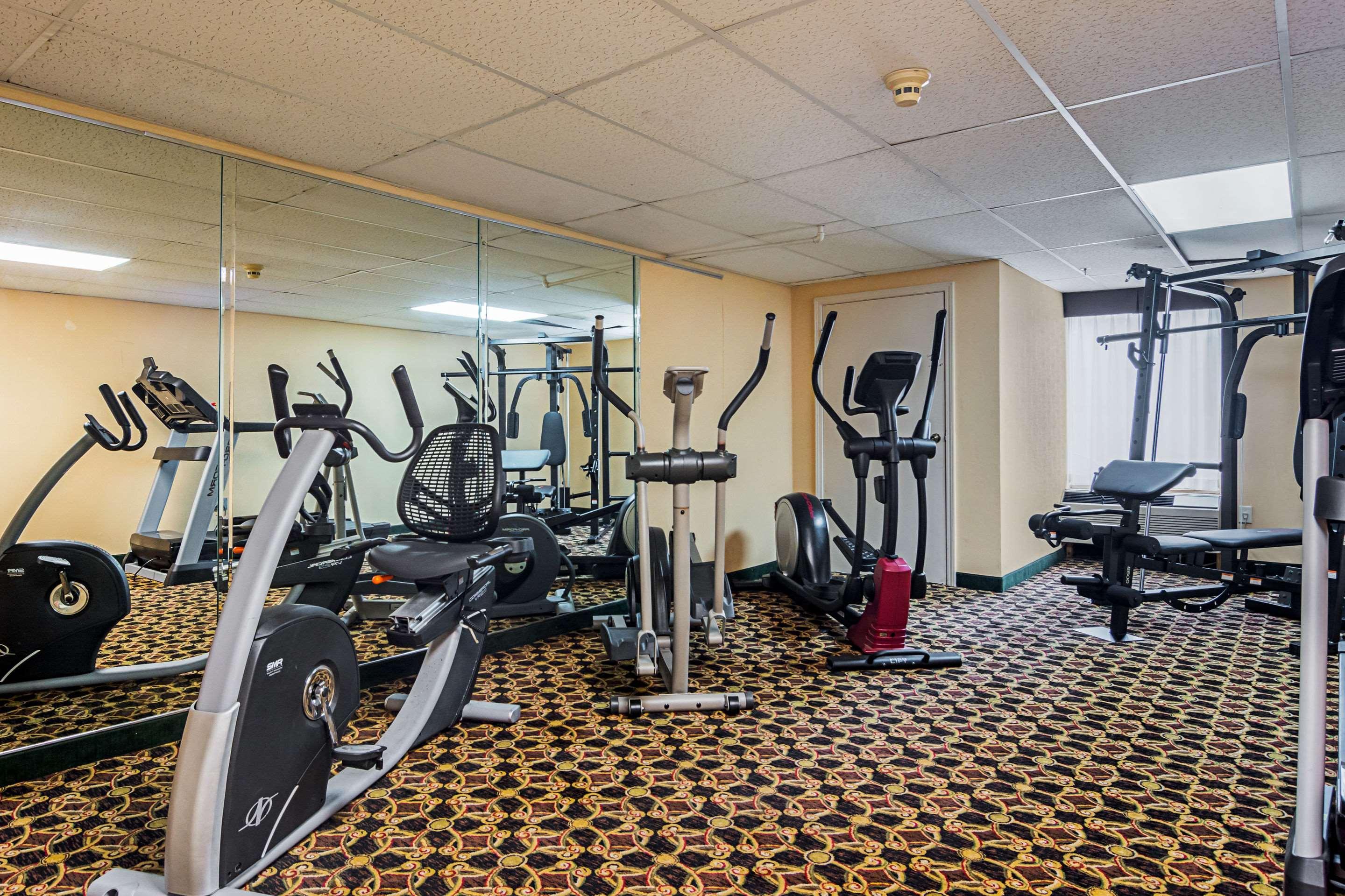 Quality Suites Atlanta Airport East Forest Park Εξωτερικό φωτογραφία