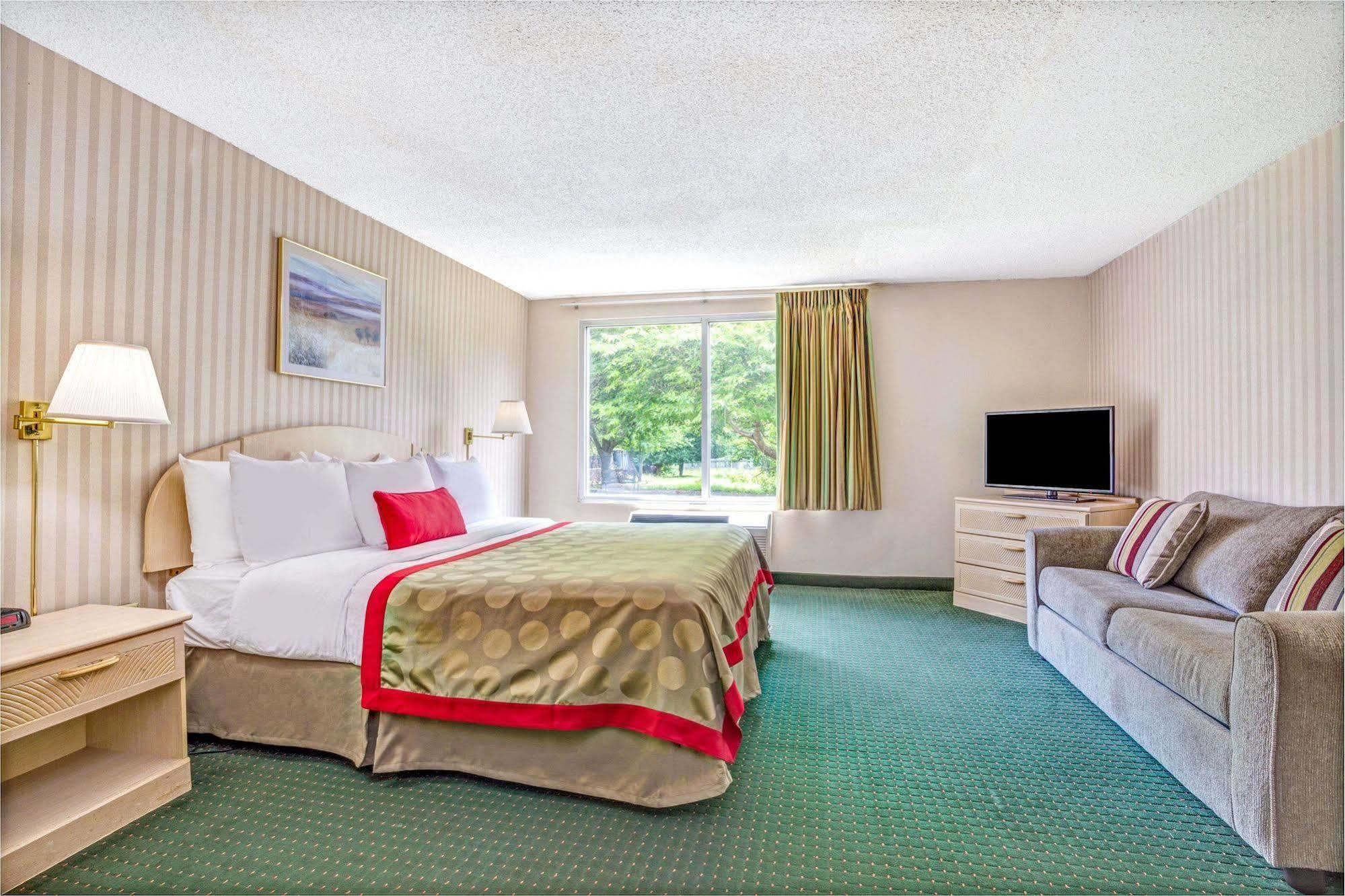 Quality Suites Atlanta Airport East Forest Park Εξωτερικό φωτογραφία